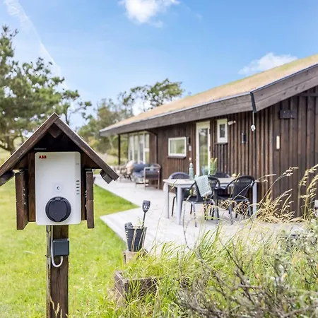 Holiday home Lagho - 500m From The Sea In Nw Jutland By Interhome Pandrup