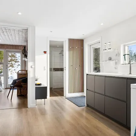 Lagho - 500m From The Sea By Interhome Feriehus *